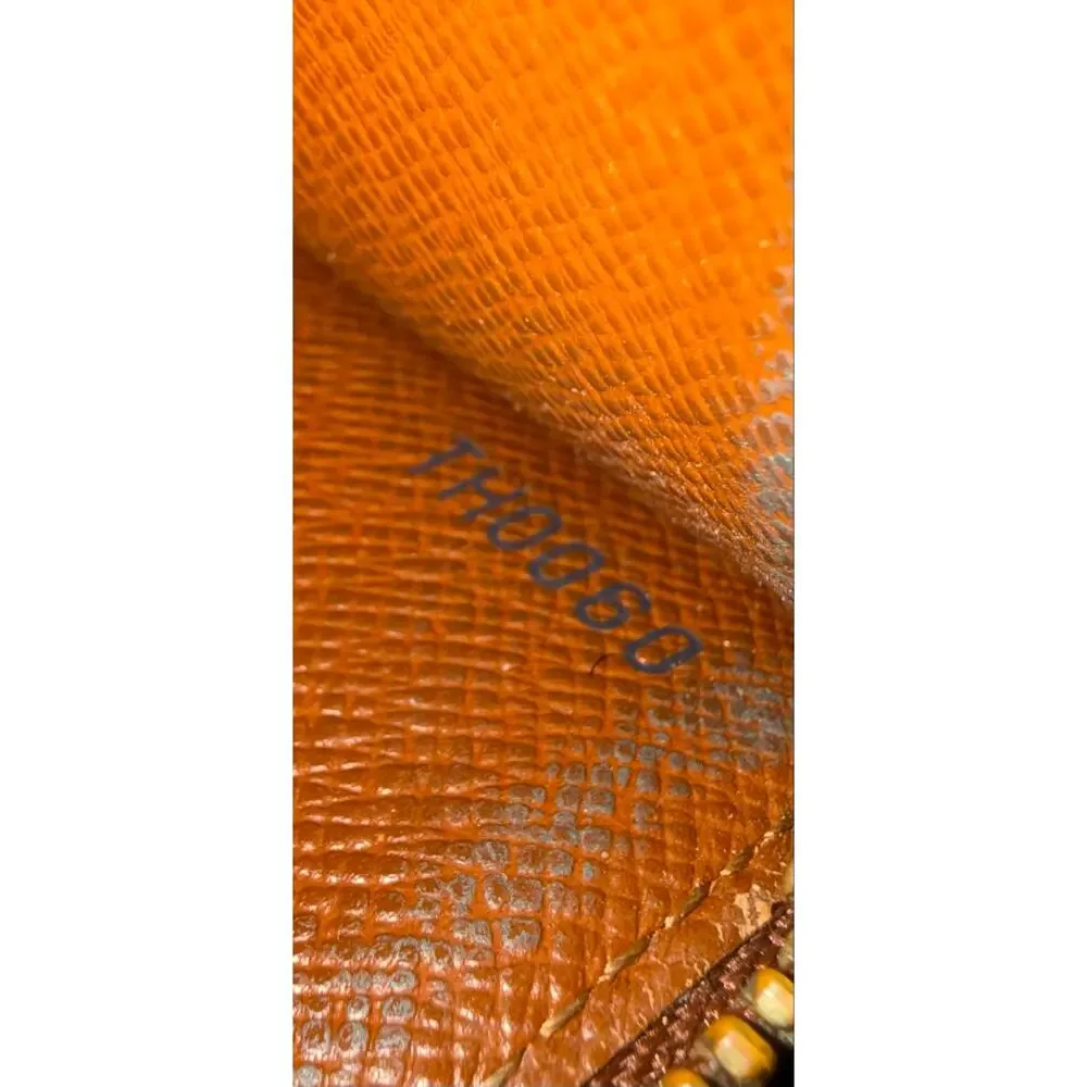 Louis Vuitton Monogram Sarah Long Wallet